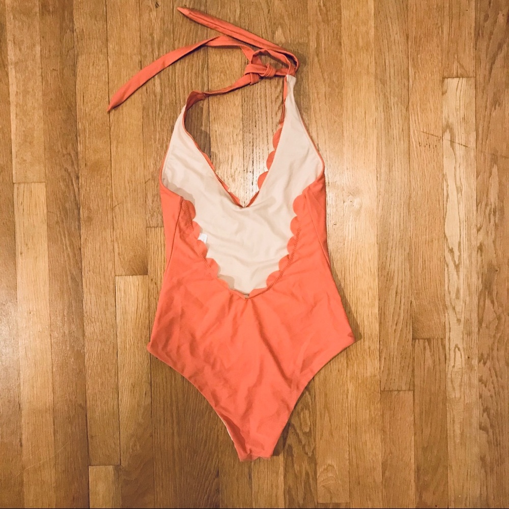 🍁 Vanilla Beach Coral V-neck Swim Suit - Picture 3 of 5